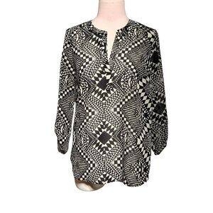 Daniel Rainn Lupin Split Neck Blouse NWT Roll Tab Sleeves size Small